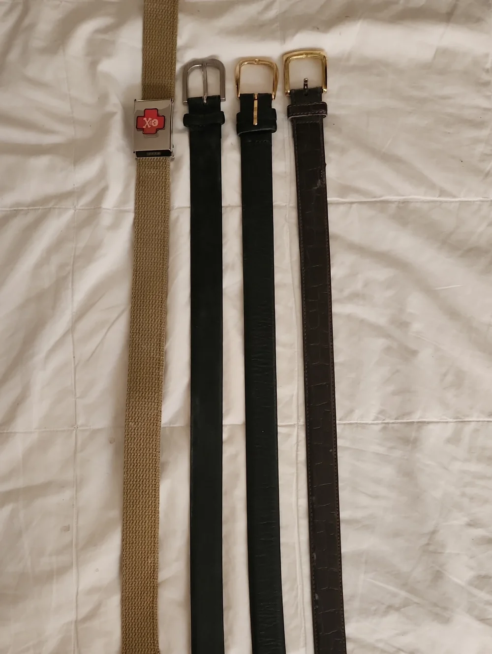 Multiples Four-Pack Men's Belts in Black, Brown and Tan USED